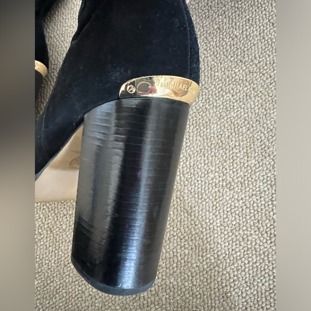 Michael Kors Regina black suede platform boots - Picture 5 of 12